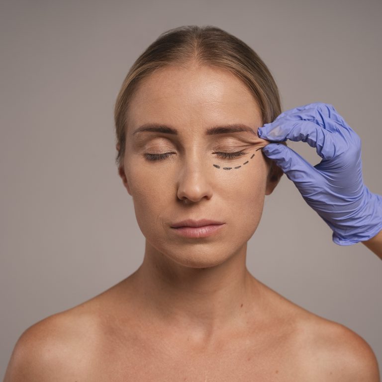 Jenna Lizzi Med Spa Undereye treatment